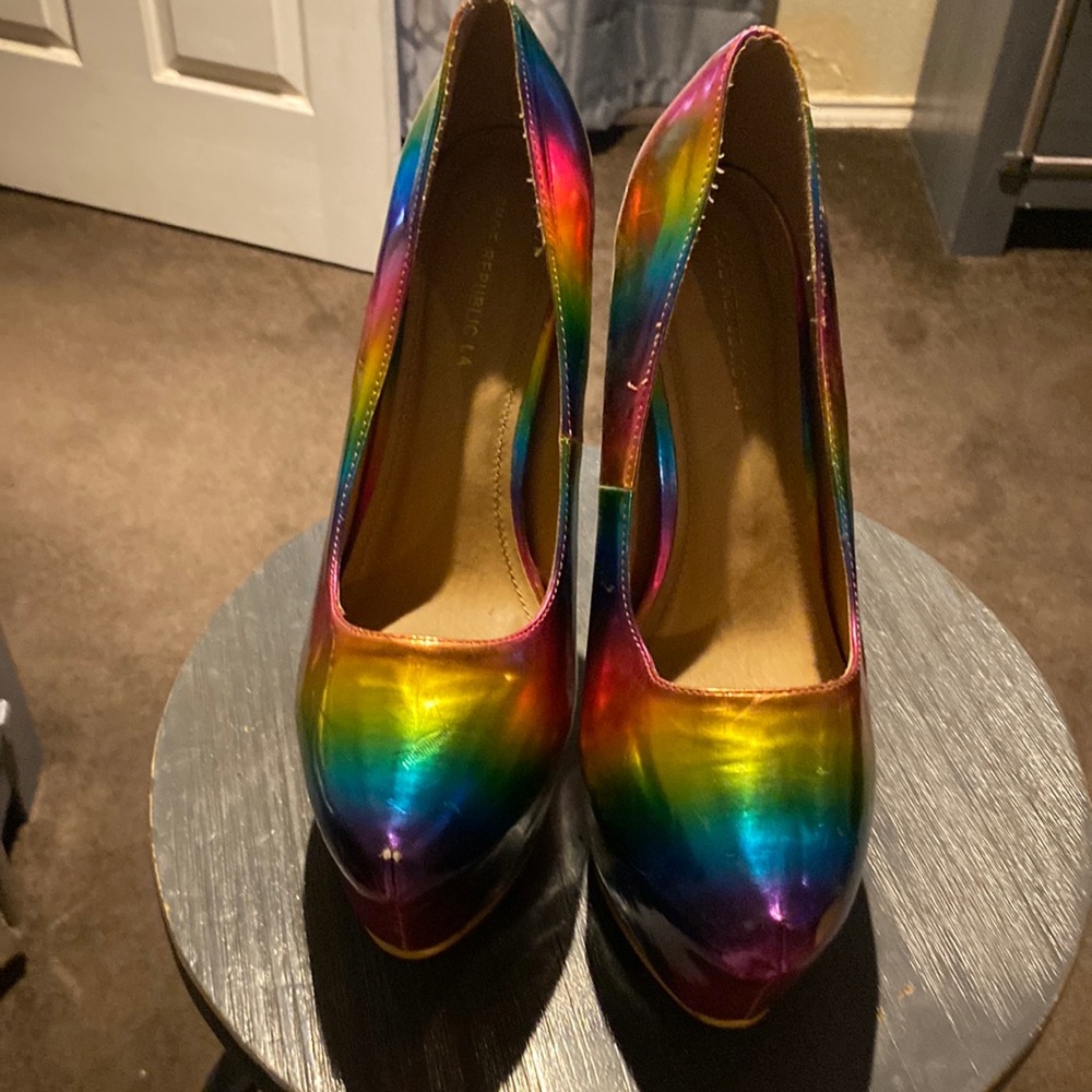 Shoe Republic LA